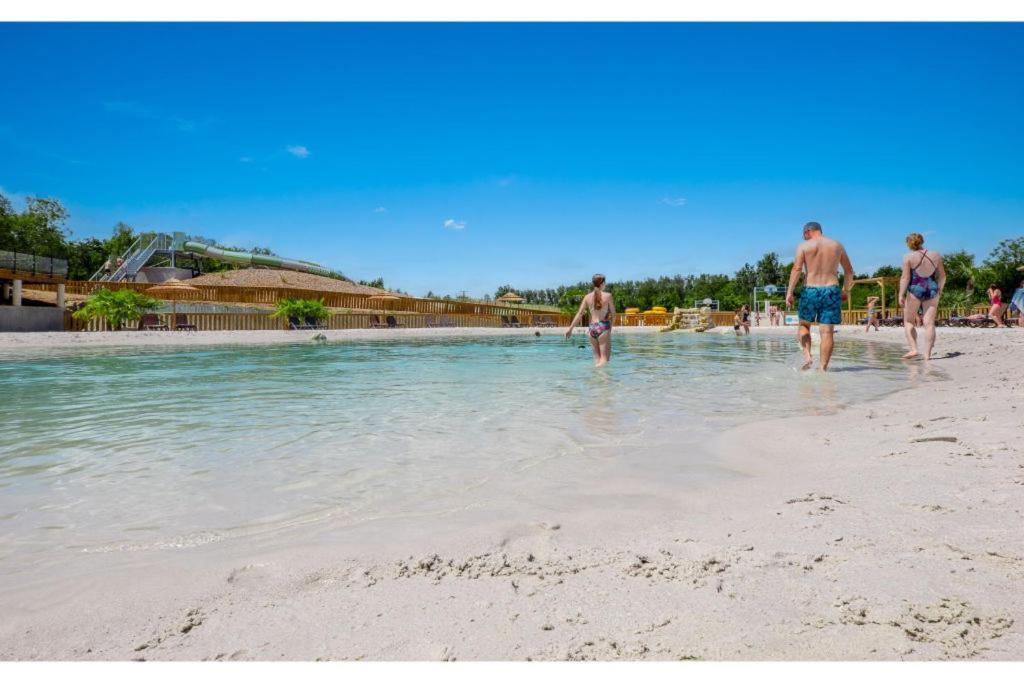 Camping Aubigny-Les Clouzeaux Aubigny  Esterno foto